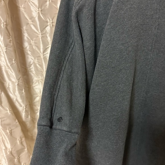 Lululemon It Makes Two Wrap Heathered Black Gray Fleece Open Front - Picture 9 of 15